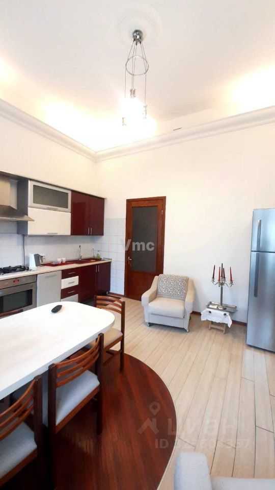 5-комнатная квартира, 190 м² — фотография 2