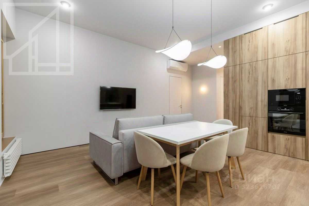 2-комнатная квартира, 66 м² — фотография 3