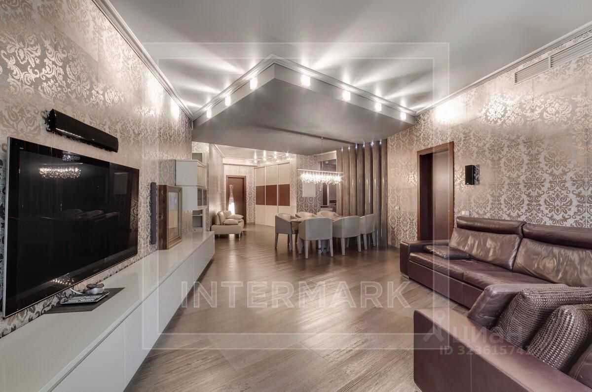5-комнатная квартира, 247 м² — фотография 2
