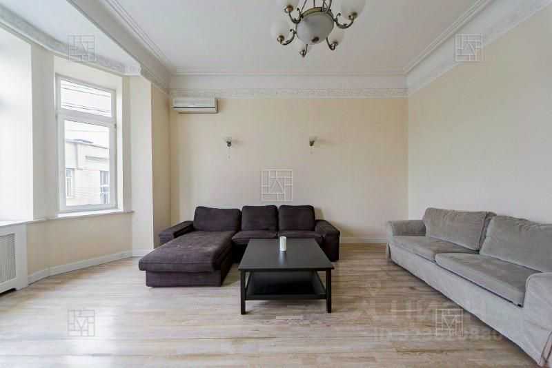 4-комнатная квартира, 126 м² — фотография 3