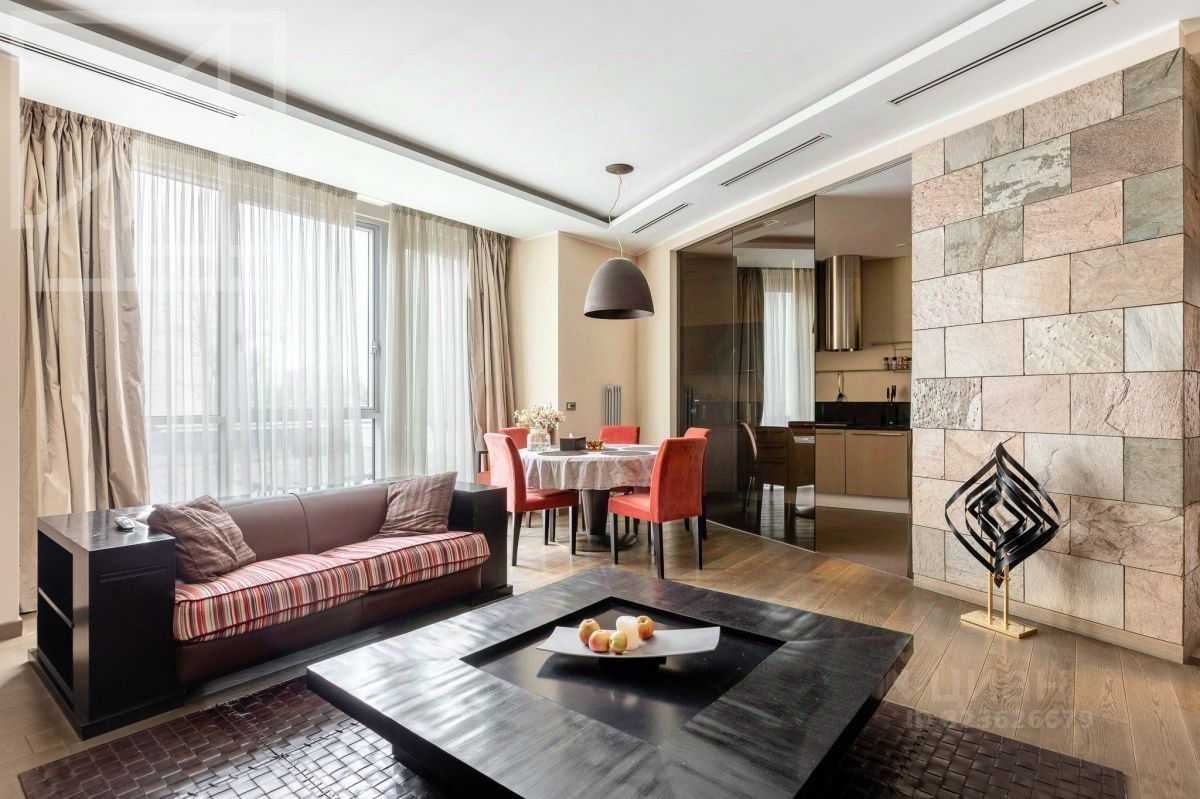 4-комнатная квартира, 160 м² — фотография 3