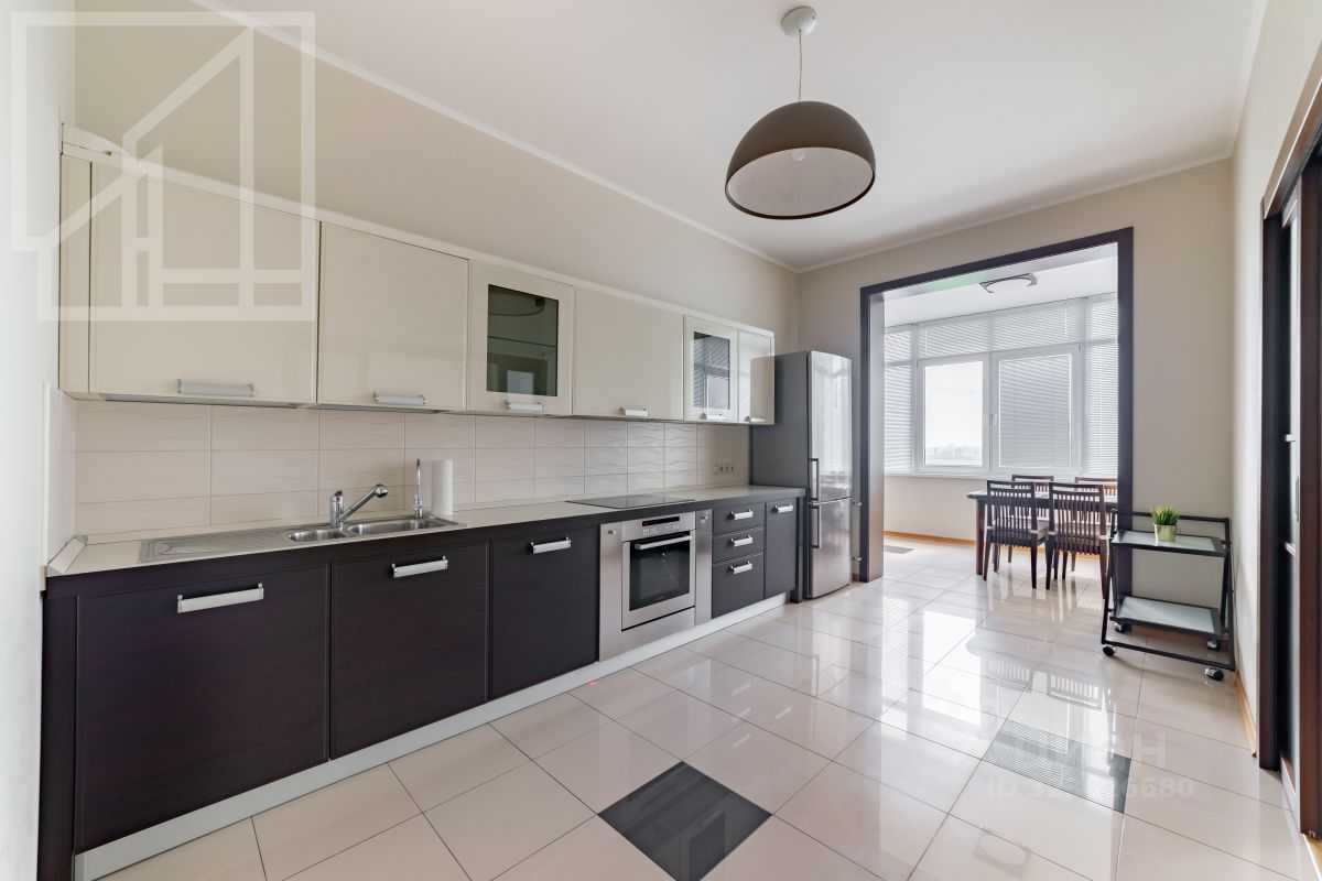 3-комнатная квартира, 136 м²