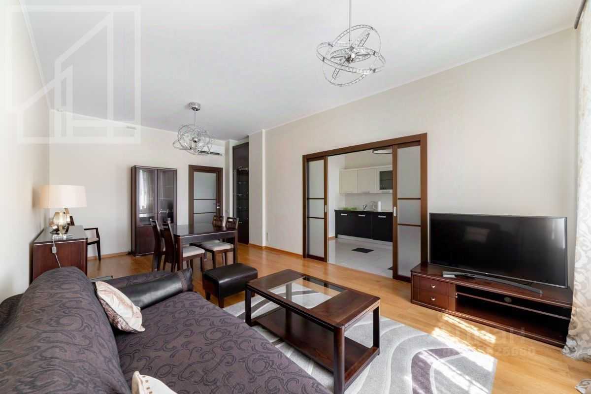 3-комнатная квартира, 136 м² — фотография 3