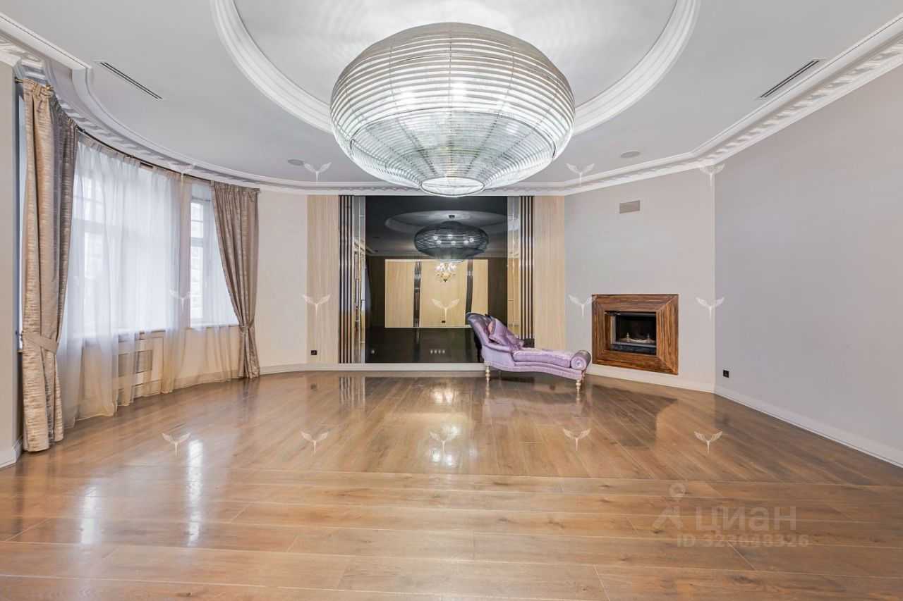 5-комнатная квартира, 245,9 м² — фотография 2