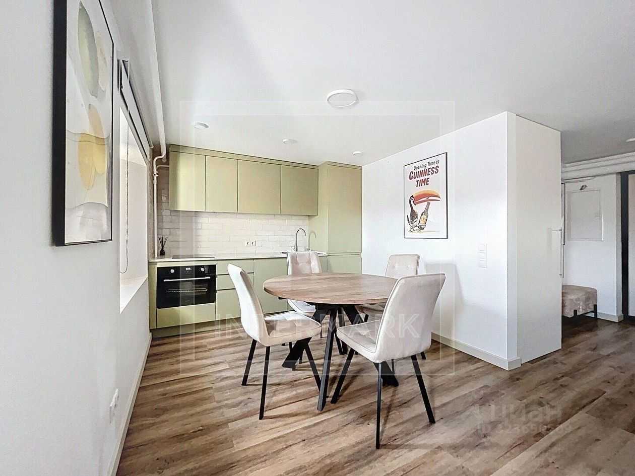 3-комнатная квартира, 102 м² — фотография 3