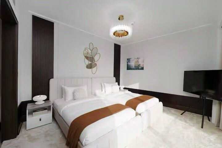 4-комнатная квартира, 106 м² — фотография 2