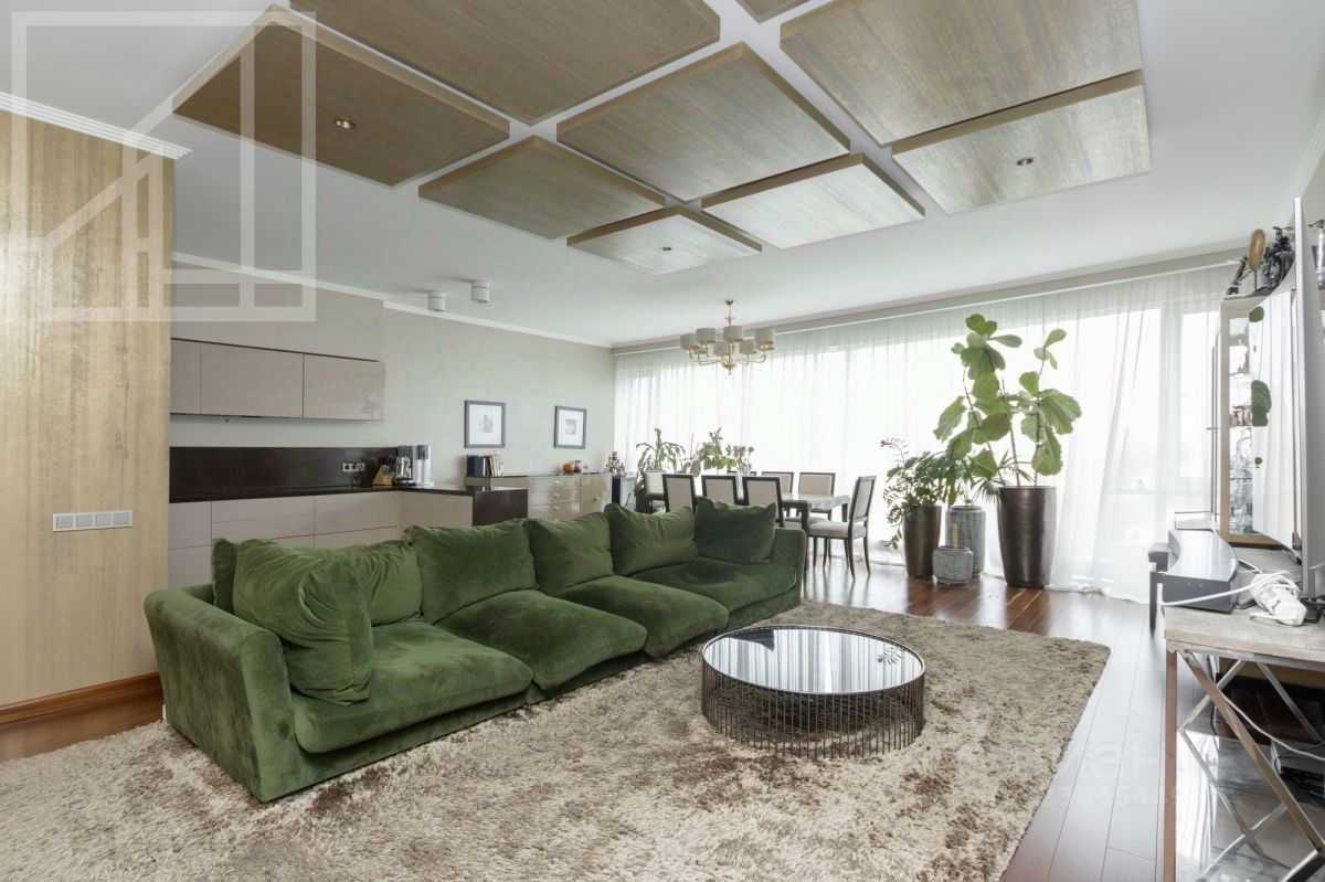 4-комнатная квартира, 170 м²