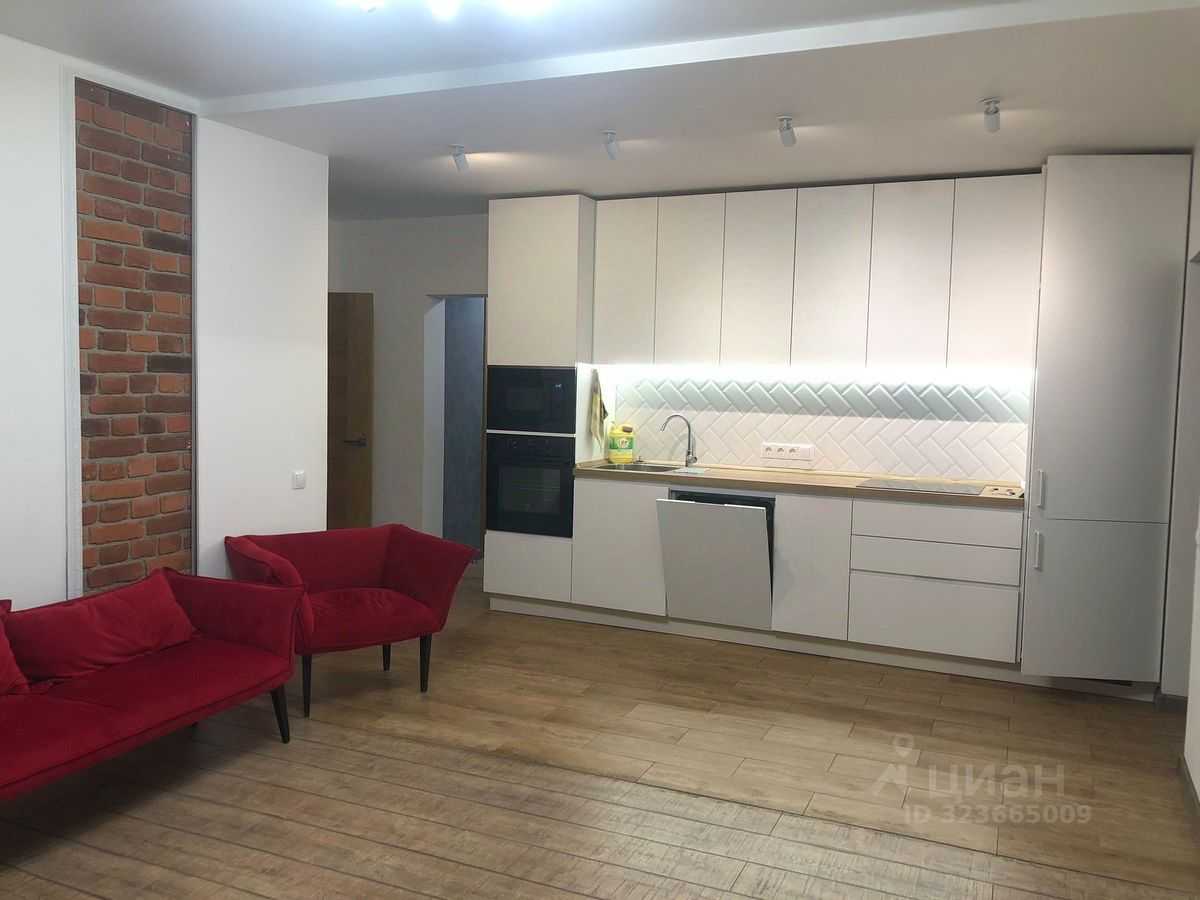 4-комнатная квартира, 98 м² — фотография 2