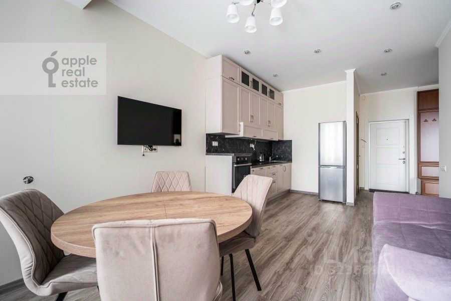 2-комнатная квартира, 67 м² — фотография 3