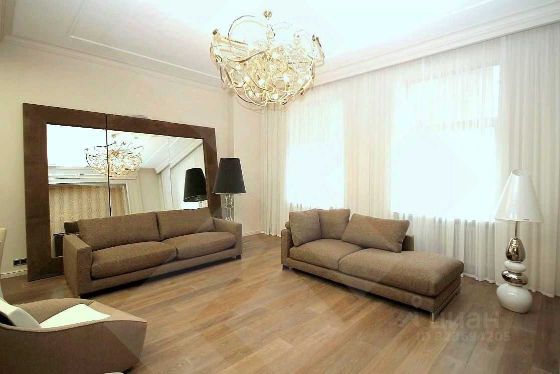 4-комнатная квартира, 190 м² — фотография 2