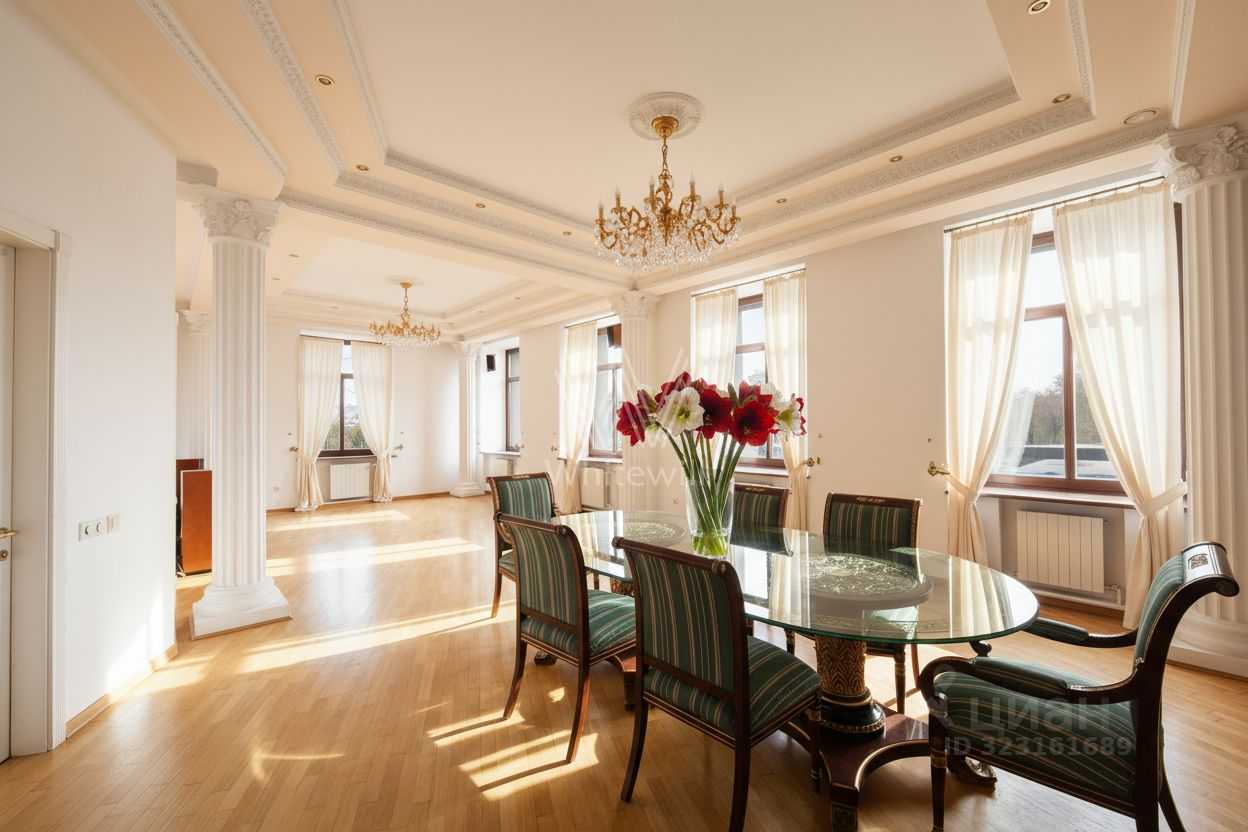 5-комнатная квартира, 202 м²