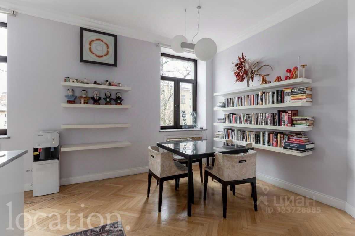 4-комнатная квартира, 180 м² — фотография 2