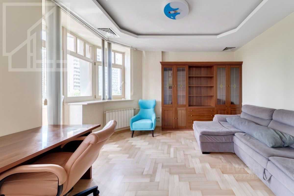 5-комнатная квартира, 227 м²