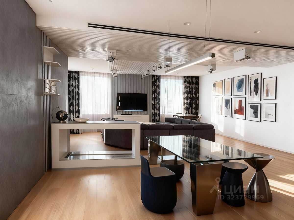 4-комнатная квартира, 110 м² — фотография 2