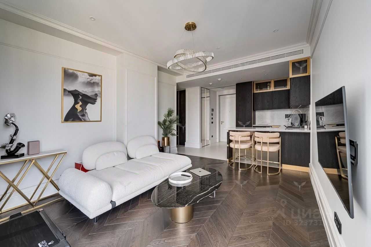 2-комнатная квартира, 56 м² — фотография 2