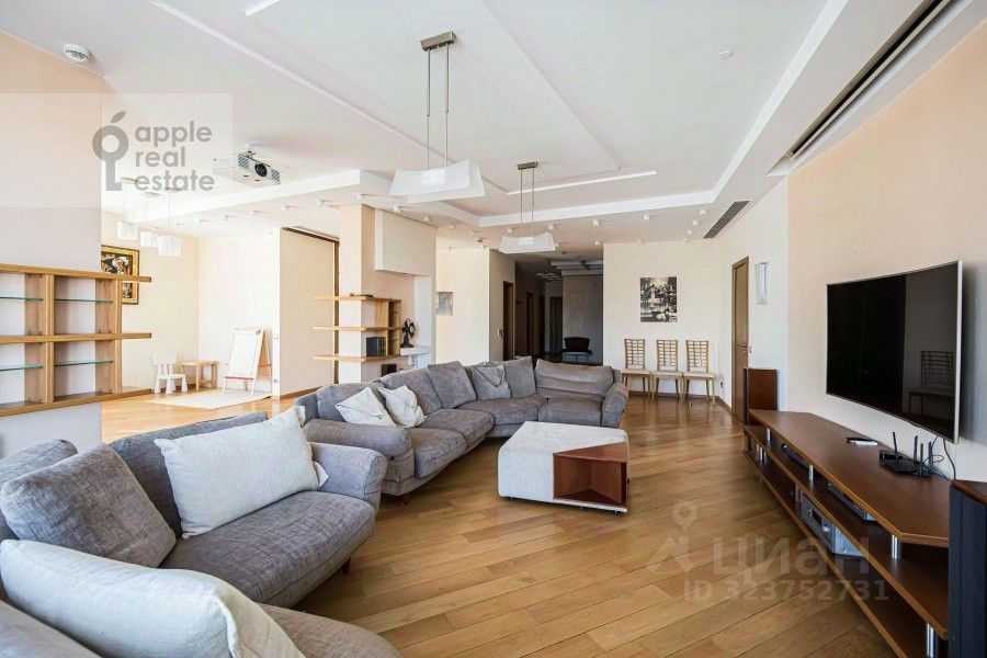 4-комнатная квартира, 219 м²
