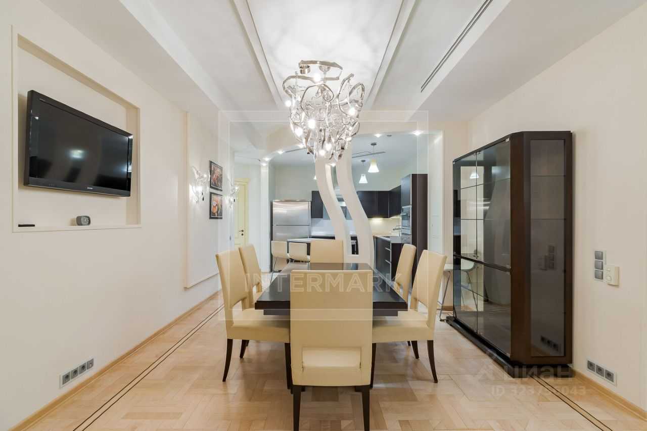 5-комнатная квартира, 220 м² — фотография 3