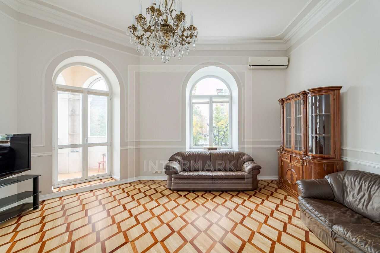 4-комнатная квартира, 150 м² — фотография 2