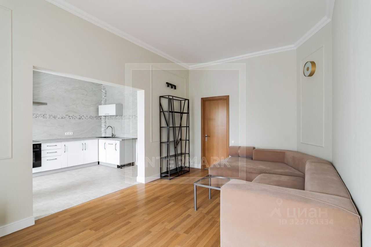 2-комнатная квартира, 98 м² — фотография 2