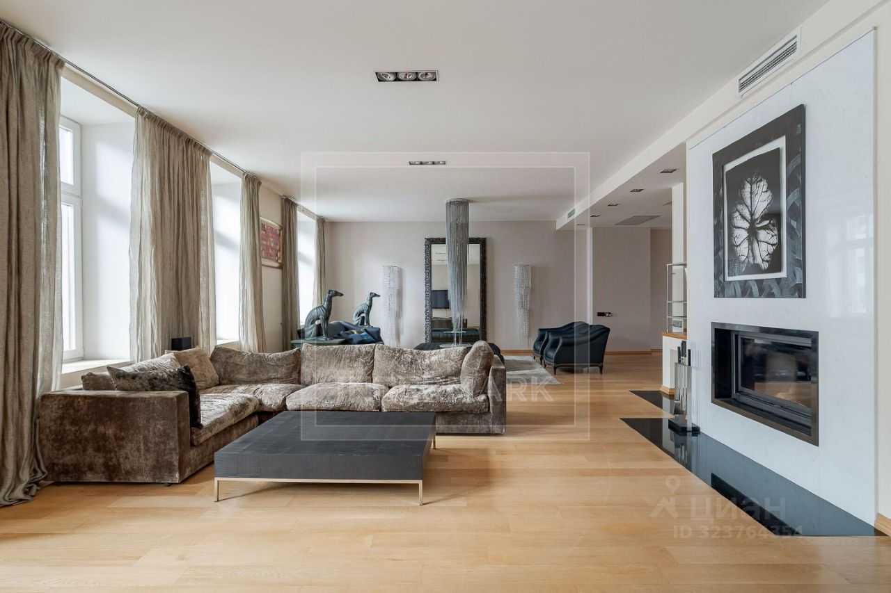 3-комнатная квартира, 265 м²