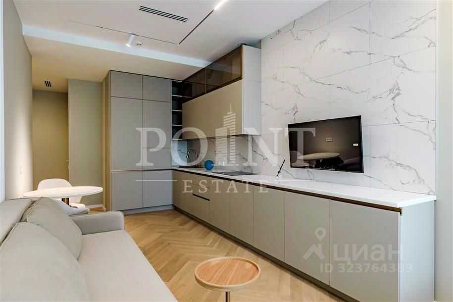 1-комнатная квартира, 37,2 м² — фотография 2