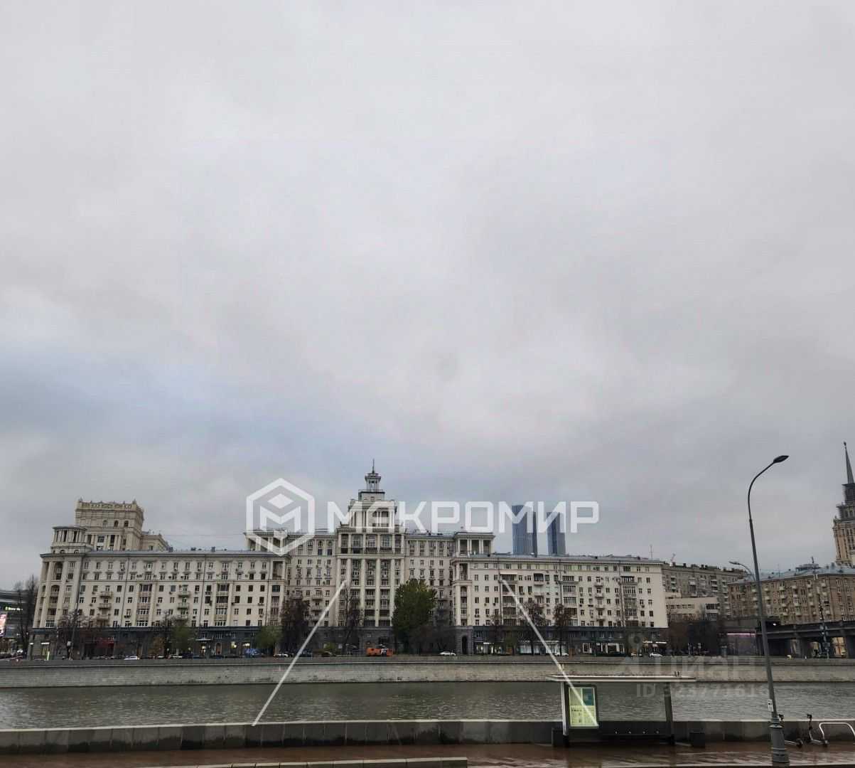 2-комнатная квартира, 53 м² — фотография 2