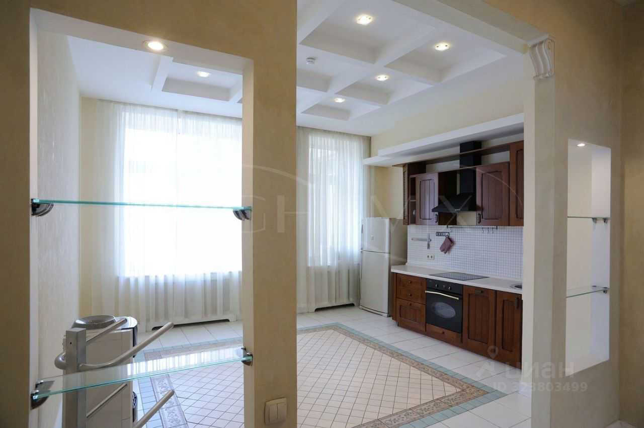 4-комнатная квартира, 126 м² — фотография 2