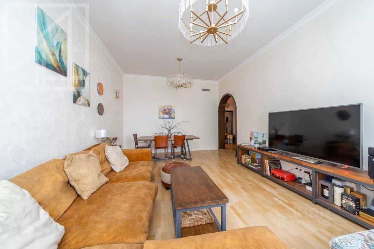 5-комнатная квартира, 147 м² — фотография 2