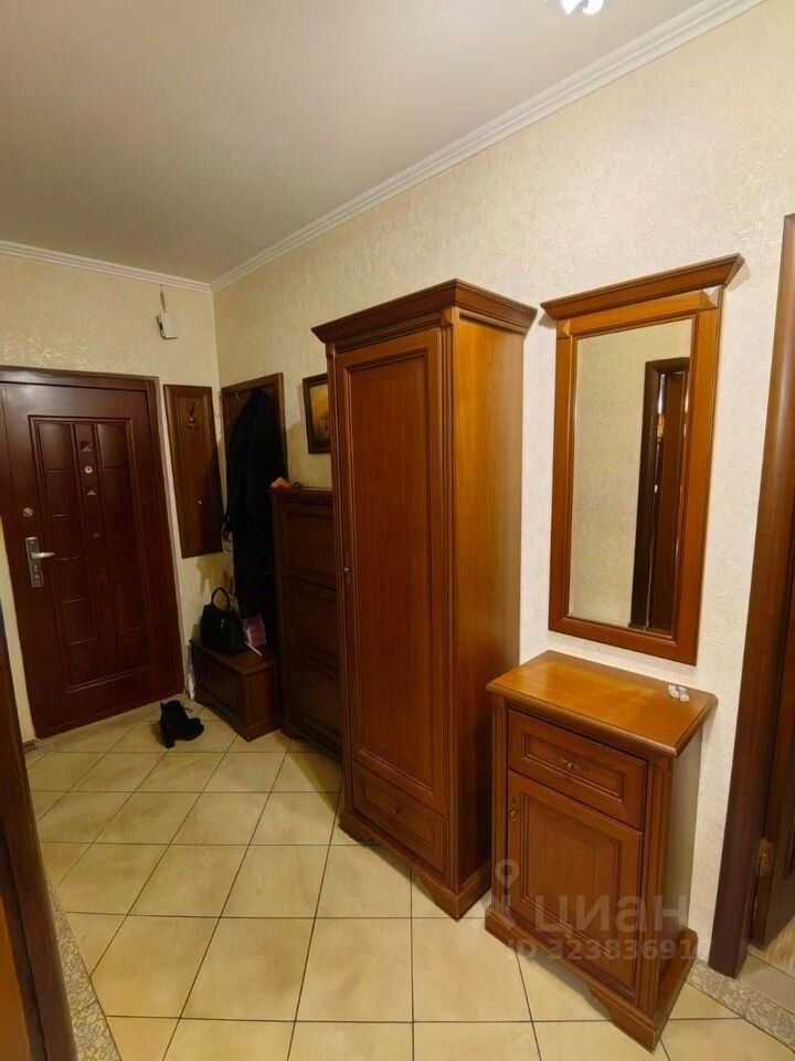 4-комнатная квартира, 80 м² — фотография 2
