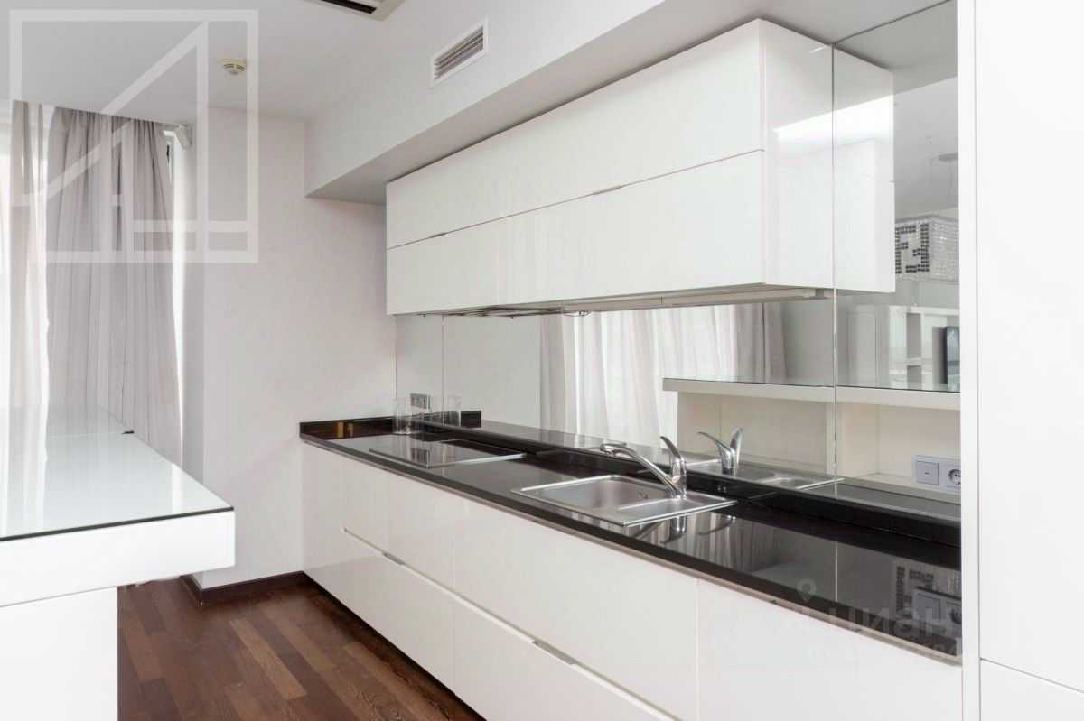 3-комнатная квартира, 160 м² — фотография 3