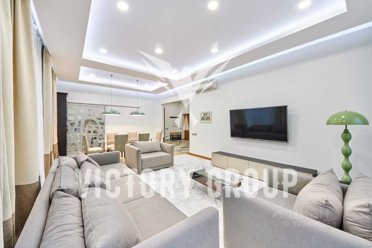 4-комнатная квартира, 170 м² — фотография 2