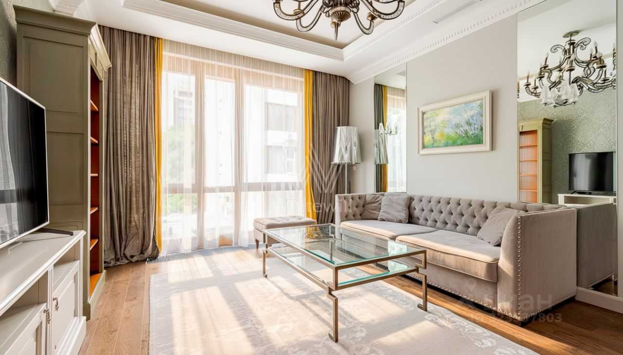 4-комнатная квартира, 153 м² — фотография 2