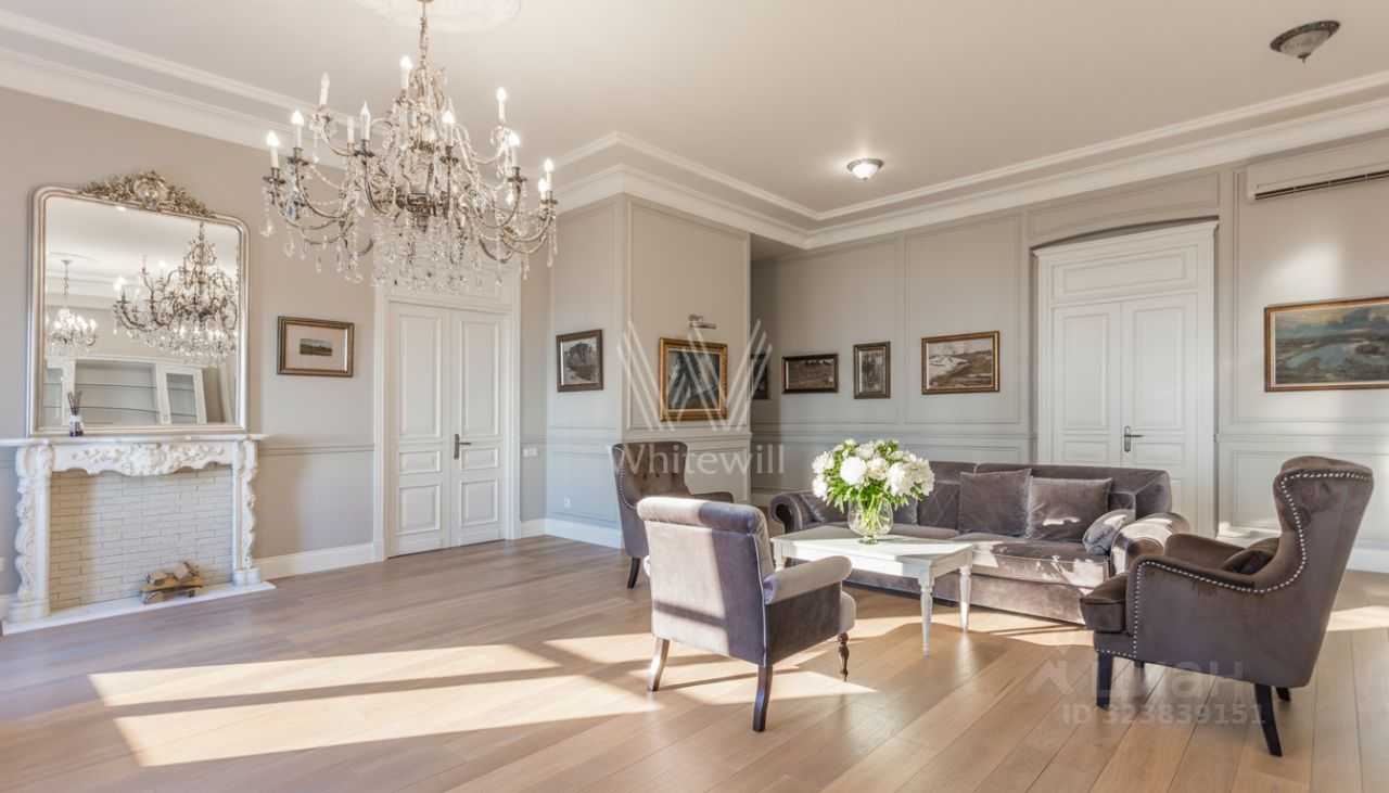 4-комнатная квартира, 200 м²