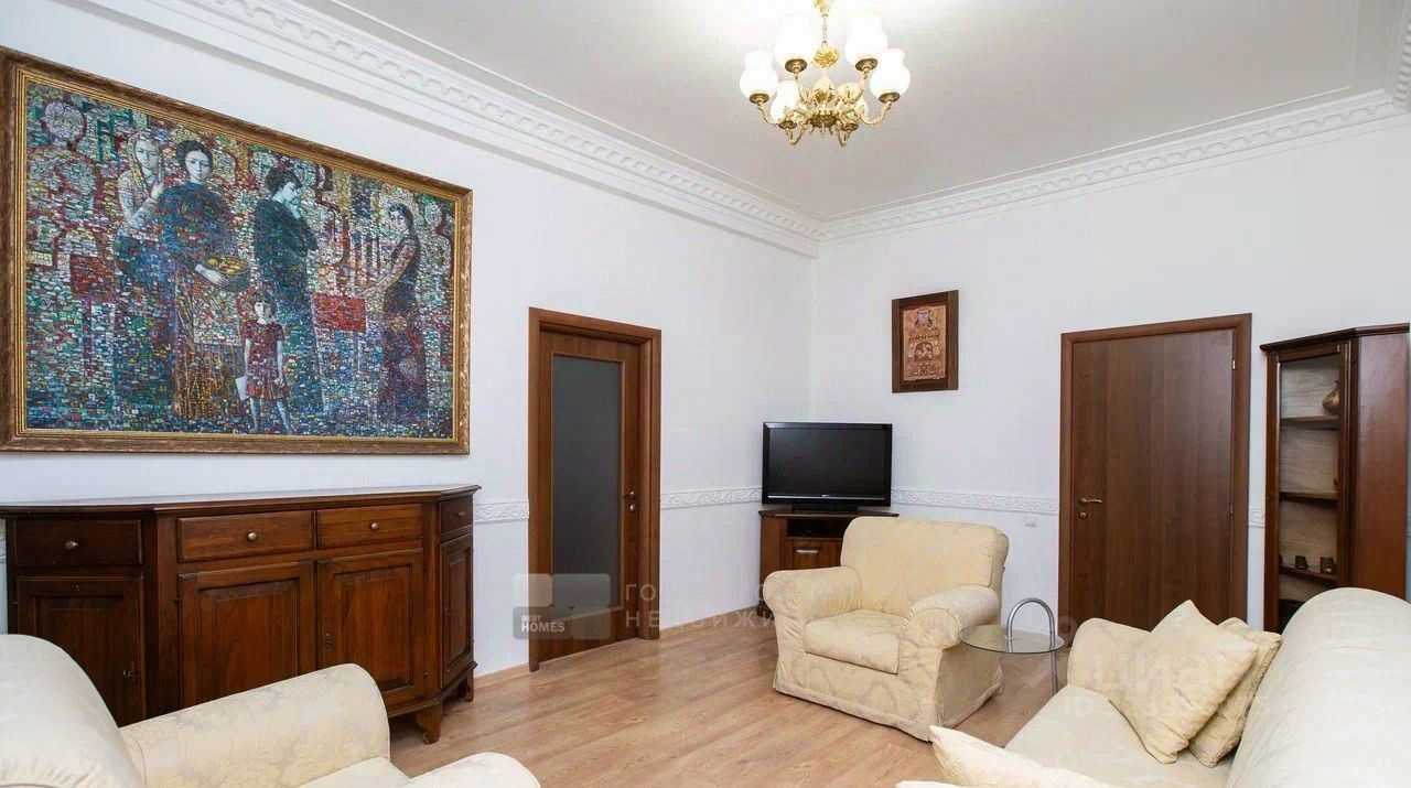 4-комнатная квартира, 130 м² — фотография 2