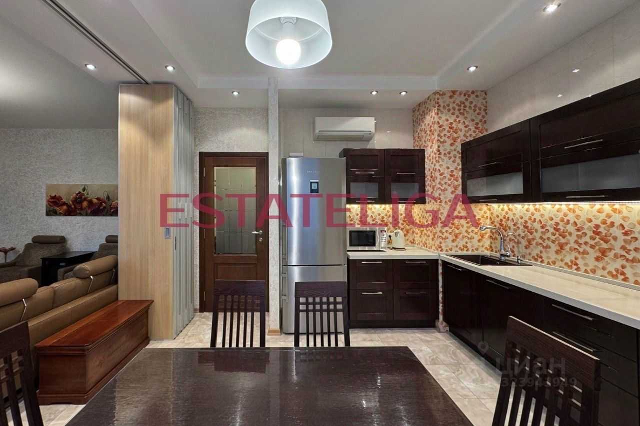 3-комнатная квартира, 105 м² — фотография 3