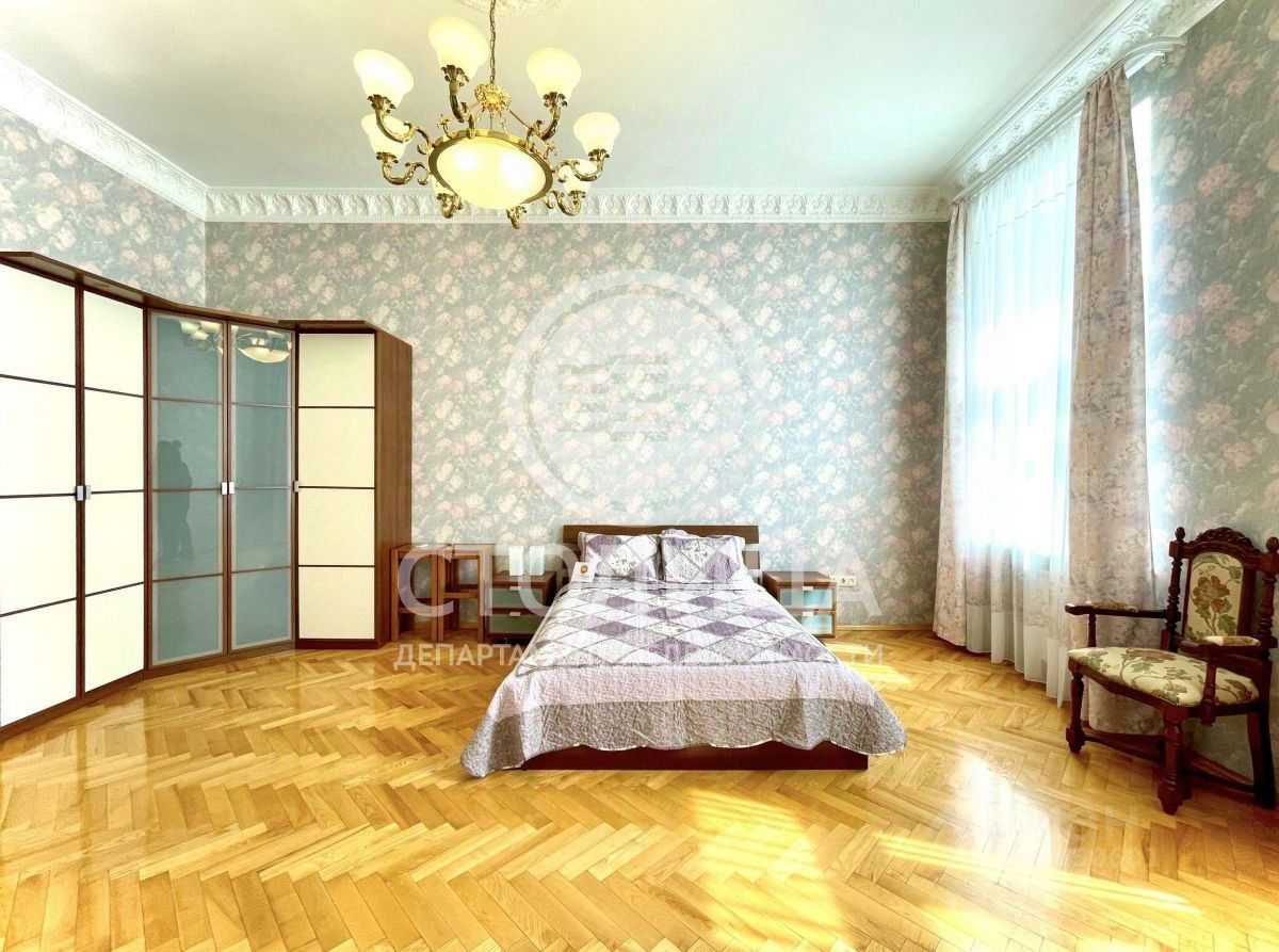 5-комнатная квартира, 190 м² — фотография 2