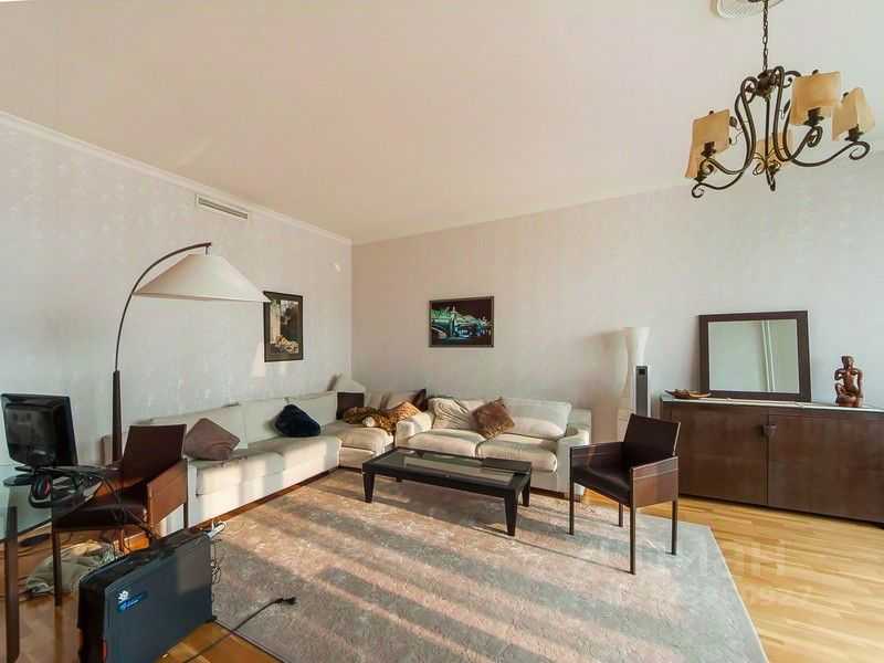 2-комнатная квартира, 144 м² — фотография 2