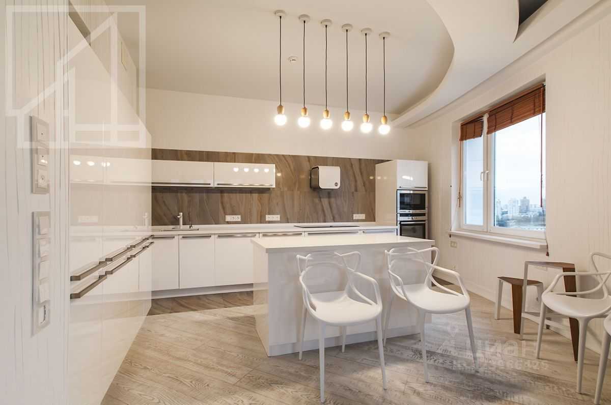 4-комнатная квартира, 165 м²