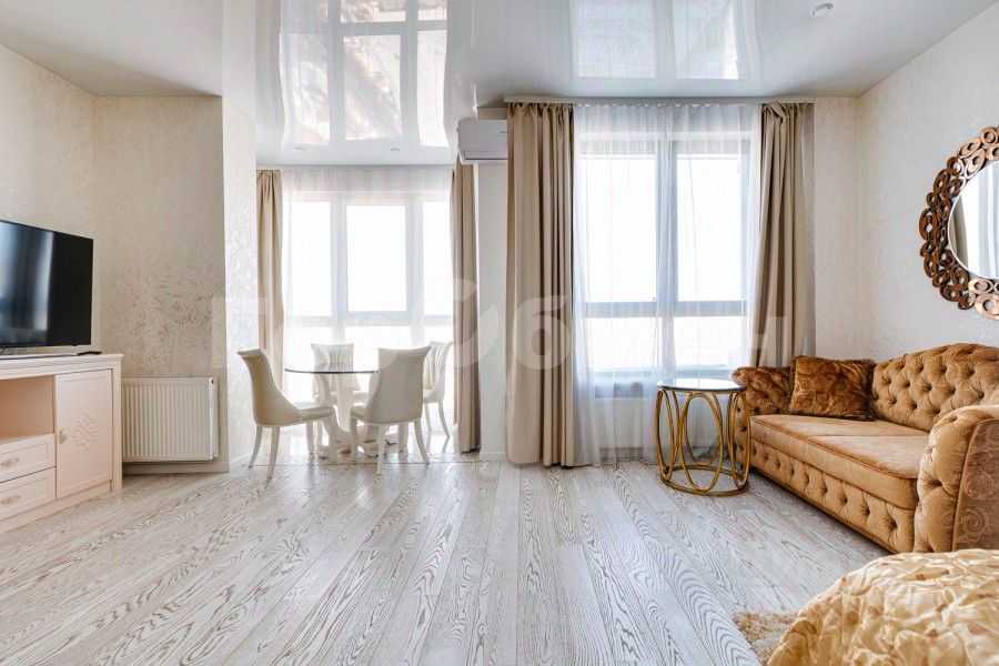 1-комнатная квартира, 46 м² — фотография 2