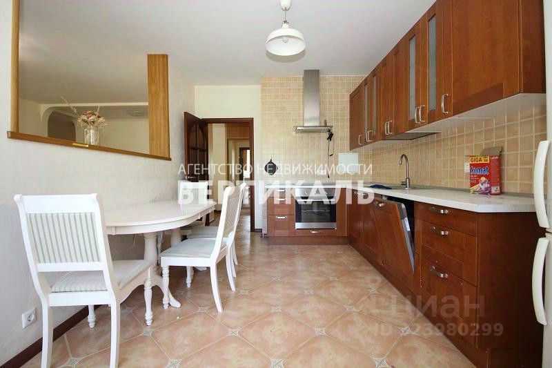 3-комнатная квартира, 110 м²