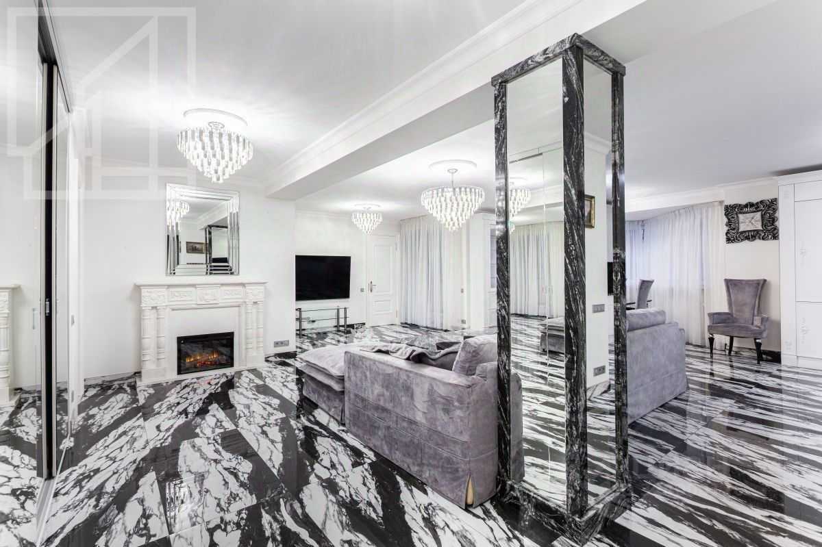 2-комнатная квартира, 135 м² — фотография 2