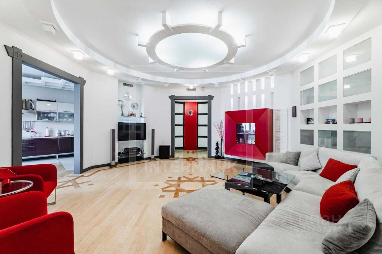 3-комнатная квартира, 140 м²