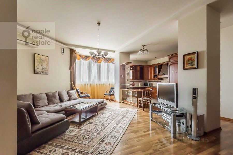4-комнатная квартира, 130 м²