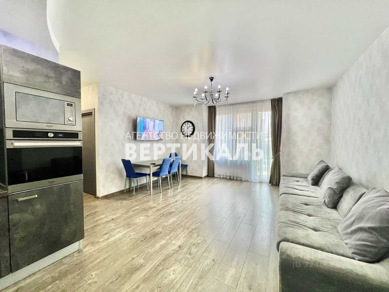 4-комнатная квартира, 112 м² — фотография 2