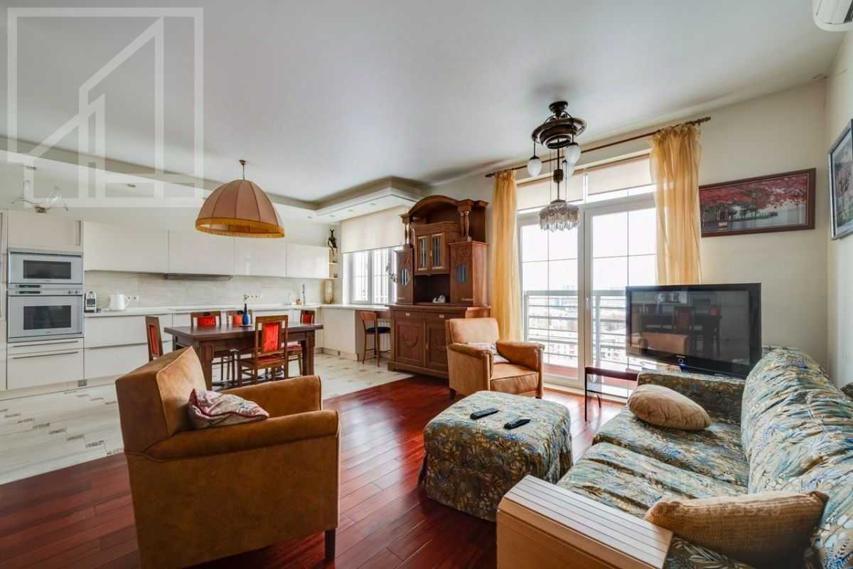 4-комнатная квартира, 145 м² — фотография 3