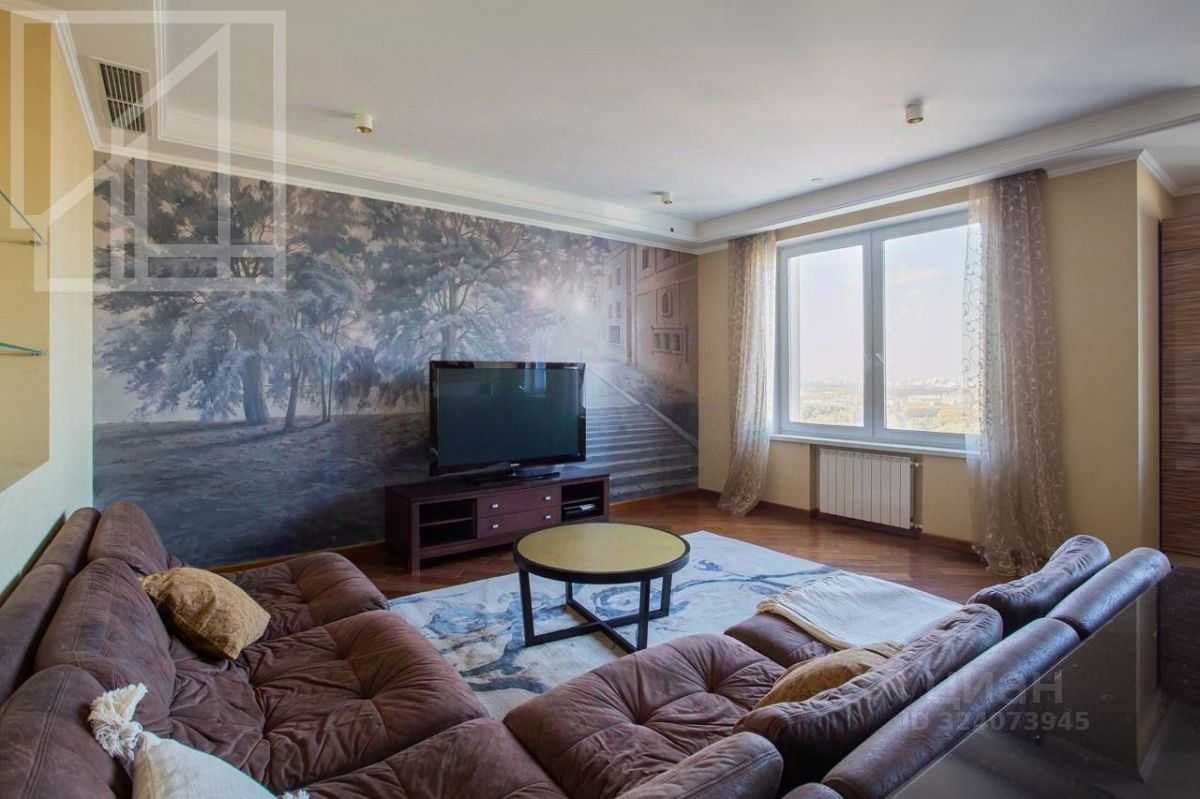 4-комнатная квартира, 155 м²