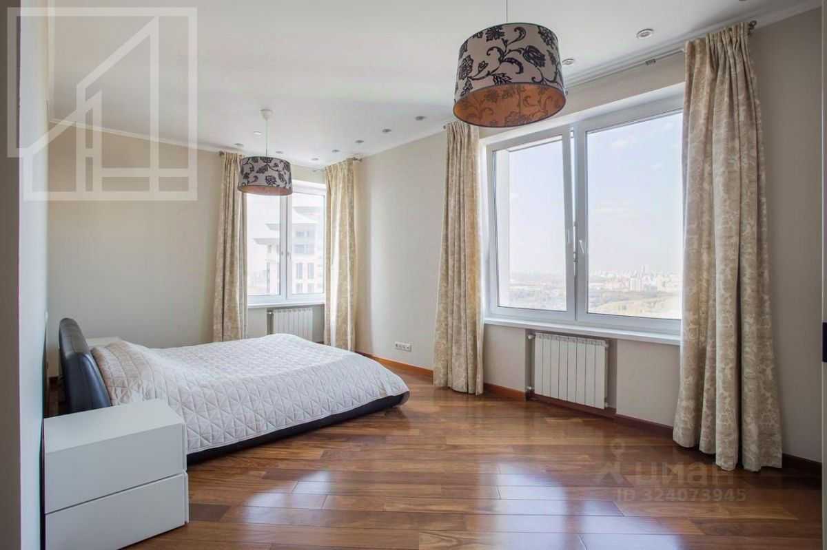 4-комнатная квартира, 155 м² — фотография 3