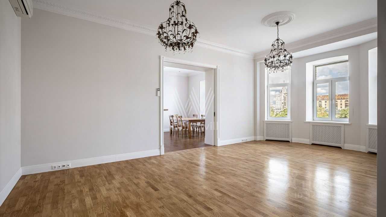 5-комнатная квартира, 162 м² — фотография 2