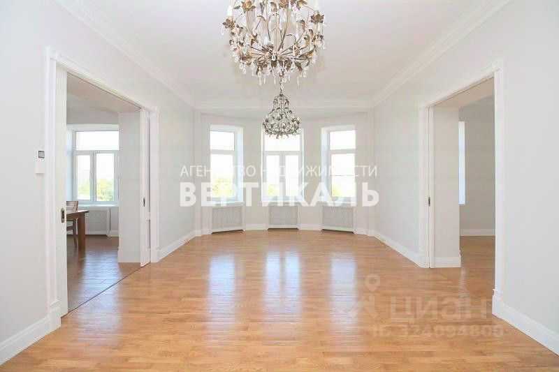 5-комнатная квартира, 162 м²