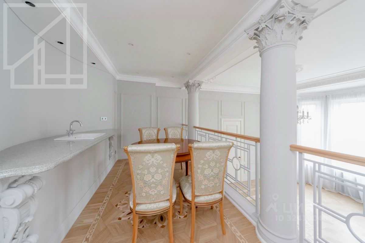 5-комнатная квартира, 205 м² — фотография 3